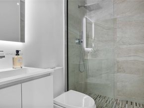 8500 SW 179th St, Palmetto Bay FL 33157