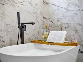 8500 SW 179th St, Palmetto Bay FL 33157