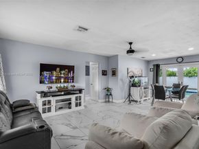 7642 Venetian St, Miramar FL 33023