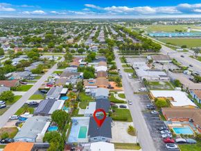 7642 Venetian St, Miramar FL 33023