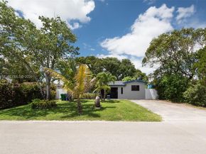 2630 Everglades Dr, Miramar FL 33023