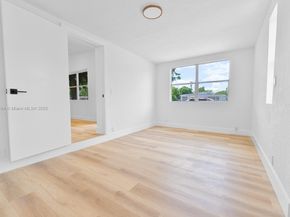 75 NW 125th St, North Miami FL 33168