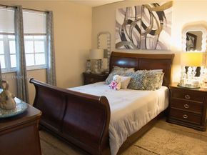 215 SW 117th Ter 14304, Pembroke Pines FL 33025