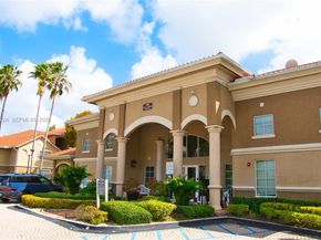 215 SW 117th Ter 14304, Pembroke Pines FL 33025