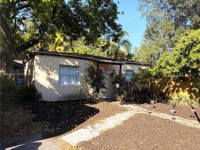 749 NW 43rd St, Oakland Park FL 33309