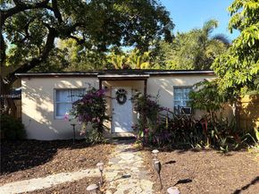 749 NW 43rd St, Oakland Park FL 33309
