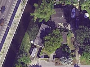 749 NW 43rd St, Oakland Park FL 33309