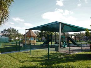 1471 NW 159th Ave, Pembroke Pines FL 33028