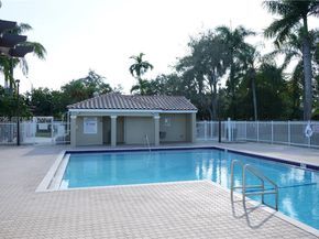 1471 NW 159th Ave, Pembroke Pines FL 33028