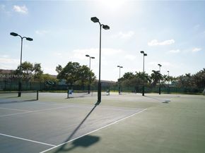 1471 NW 159th Ave, Pembroke Pines FL 33028
