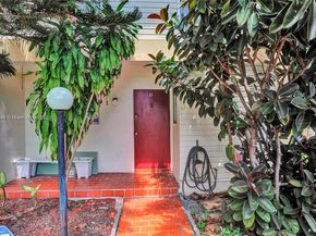 2701 N 34th Ave 1D, Hollywood FL 33021