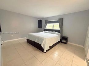 8931 N New River Canal Rd 4C, Plantation FL 33324