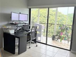 8931 N New River Canal Rd 4C, Plantation FL 33324