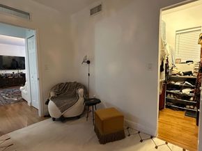 4812 Pine Tree Dr 204, Miami Beach FL 33140