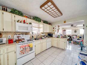 854 E 24th St, Hialeah FL 33013