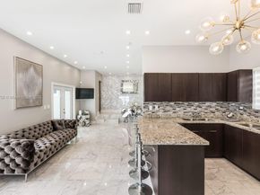 17415 NE 12th Ave, Miami FL 33162