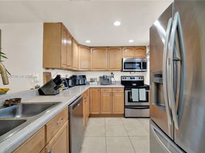 14195 SW 87th St B115, Miami FL 33183