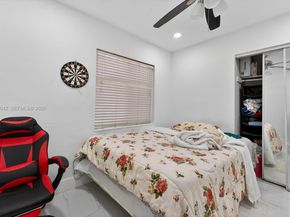 20 NE 215th St, Miami Gardens FL 33179