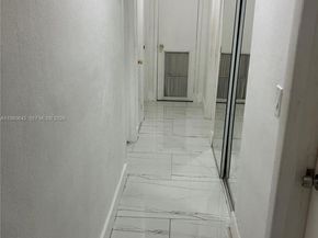 20 NE 215th St, Miami Gardens FL 33179