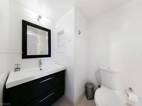 1541 Brickell Ave A2301, Miami FL 33129