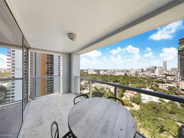1541 Brickell Ave A2301, Miami FL 33129