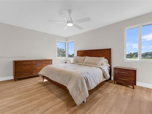 11764 SW 1st St, Coral Springs FL 33071