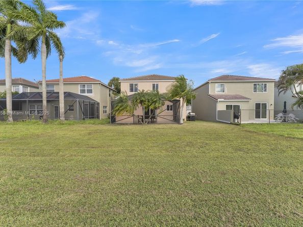 11764 SW 1st St, Coral Springs FL 33071