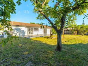 4944 SW 134th Ct, Miami FL 33175