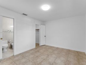 4944 SW 134th Ct, Miami FL 33175