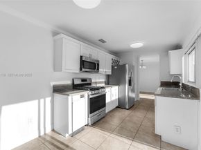 4944 SW 134th Ct, Miami FL 33175