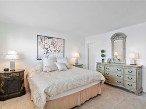 2600 Diana Dr 311, Hallandale Beach FL 33009