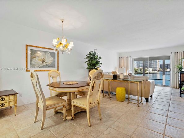 2600 Diana Dr 311, Hallandale Beach FL 33009