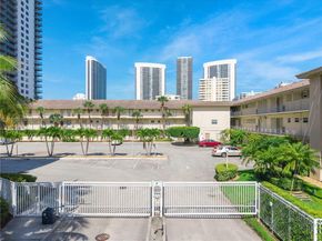 2600 Diana Dr 311, Hallandale Beach FL 33009