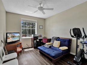 4281 Laurel Ridge Cir, Weston FL 33331