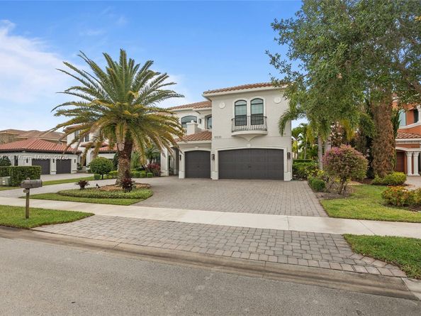 10230 Sweet Bay Ct, Parkland FL 33076