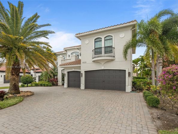 10230 Sweet Bay Ct, Parkland FL 33076