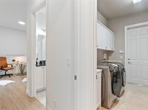 10230 Sweet Bay Ct, Parkland FL 33076