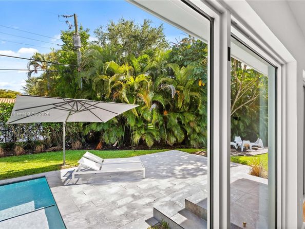 520 Castania Ave, Coral Gables FL 33146
