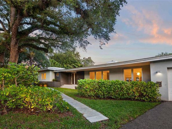 520 Castania Ave, Coral Gables FL 33146