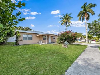 5720 SW 40th Ct
