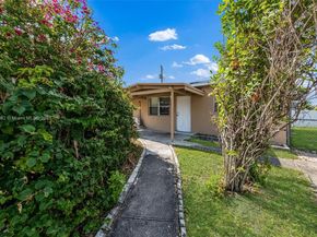 5720 SW 40th Ct, West Park FL 33023