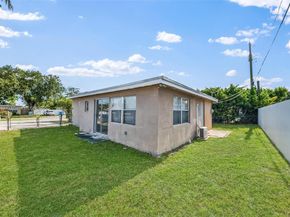 5720 SW 40th Ct, West Park FL 33023