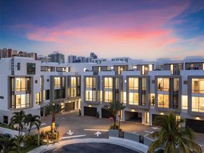 4002 NE 167 St, North Miami Beach FL 33160