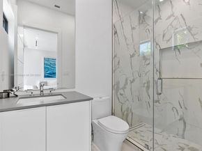 4002 NE 167 St, North Miami Beach FL 33160