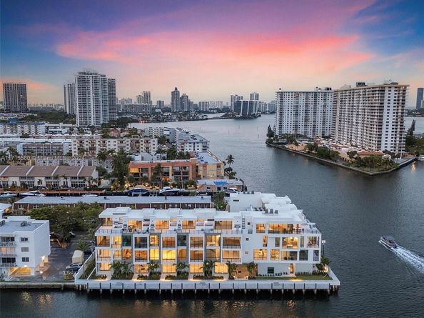 4002 NE 167 St, North Miami Beach FL 33160