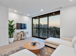 4002 NE 167 St, North Miami Beach FL 33160