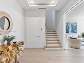 4002 NE 167 St, North Miami Beach FL 33160