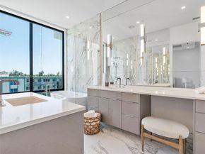 4002 NE 167 St, North Miami Beach FL 33160