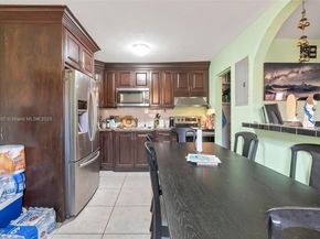 2311 NW 33rd St, Miami FL 33142