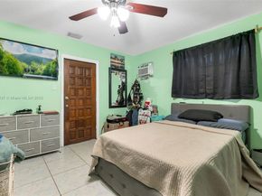 2311 NW 33rd St, Miami FL 33142